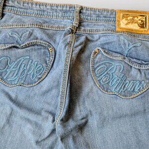 Apple Bottoms Low Rise Bootcut Jeans Size 13/14 Y2K Embroidered Apple 28” Inseam